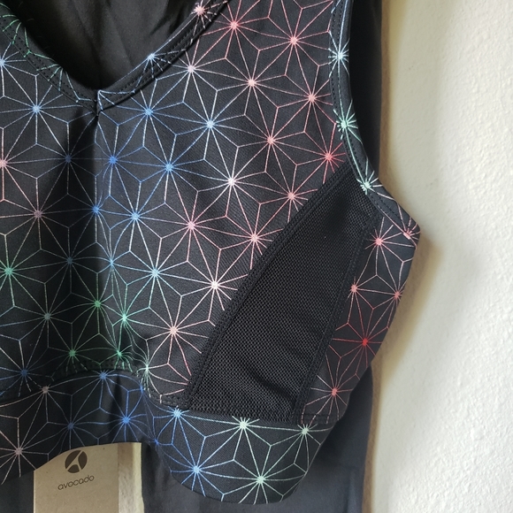 ❗SOLD ❗65% OFF SALE Avocado | Sports Bra & Capri Set - Picture 4 of 16